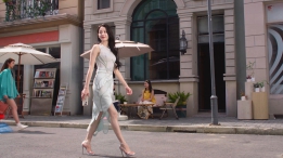 与迪丽热巴一起，携moto X50 Ultra AI 去捕捉所见皆美的热AI瞬间